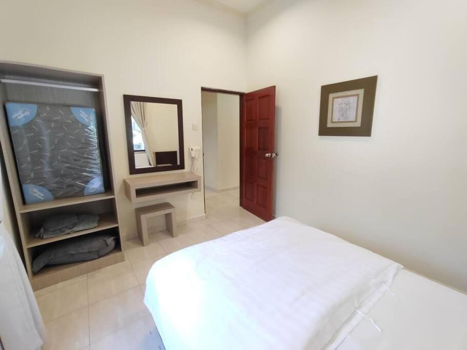 Luxpro Pool & Scenic View Villa 217 Malacca Exteriér fotografie